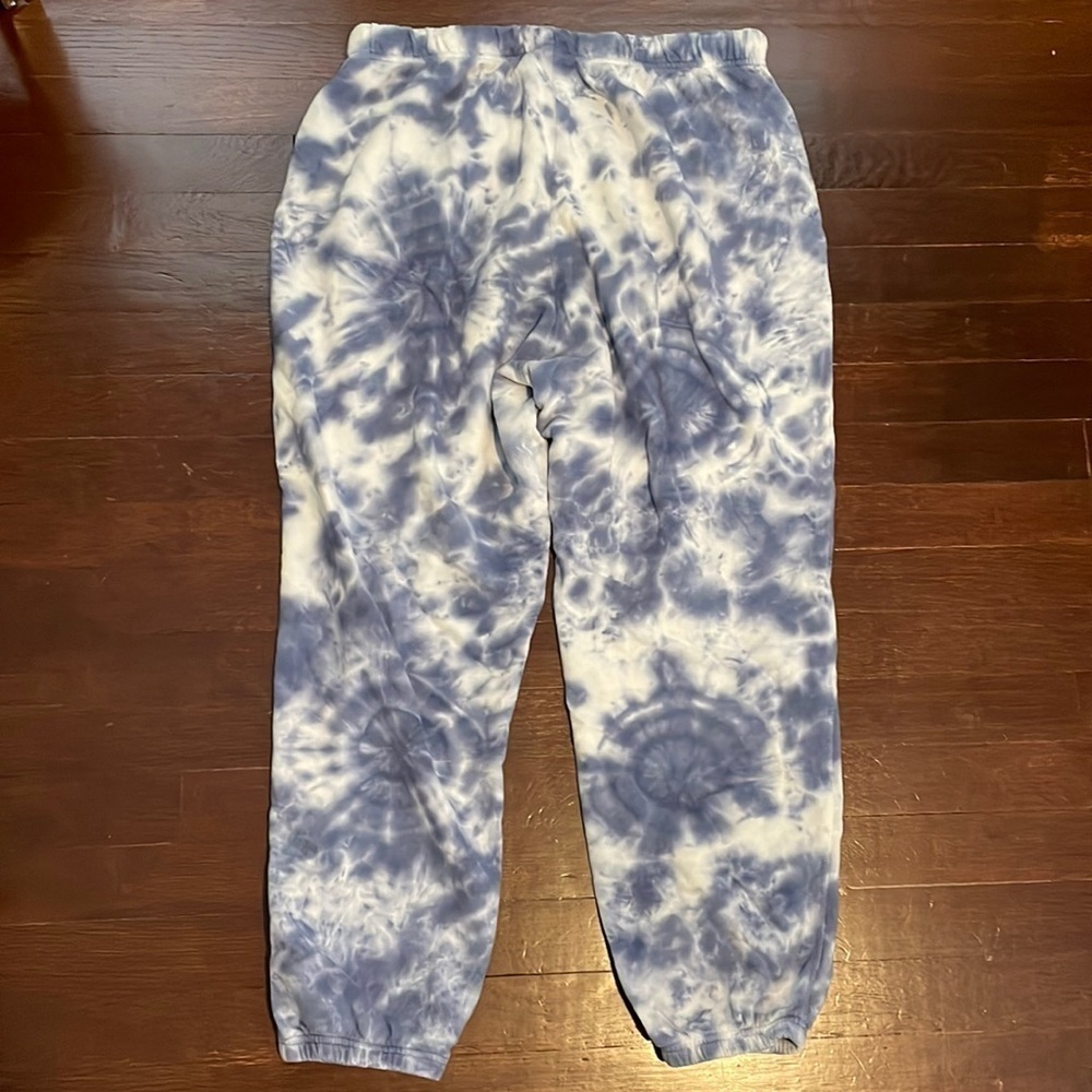 Women's Old Navy Tie-Dye Sweatpants Large - Picture 4 of 15